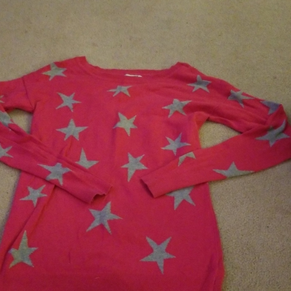 Star pink sweater